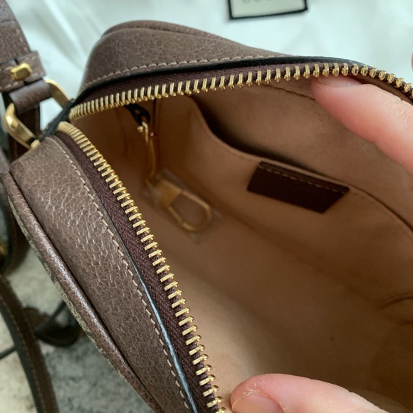 ⭐️⭐️SOLD⭐️⭐️Authentic Gucci ophidia camera bag. - Picture 3 of 8